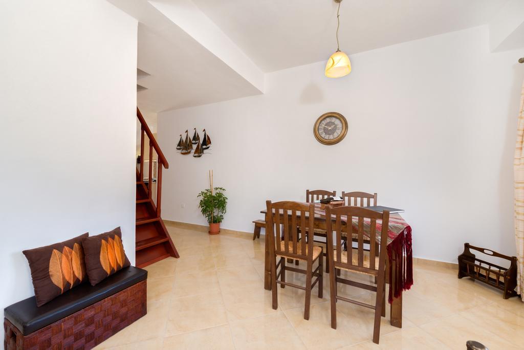 Aspalathos Suites Akrotiri  Exterior photo